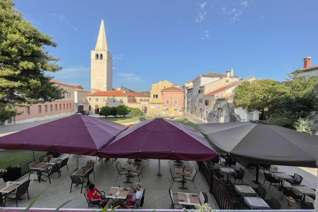 The Bungalow By The Sea In Historic Porec Old City Apartment Exterior photo